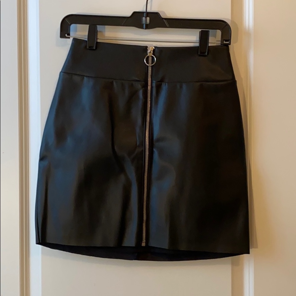 Express Black Skirt